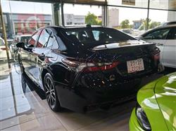 تۆیۆتا کامری